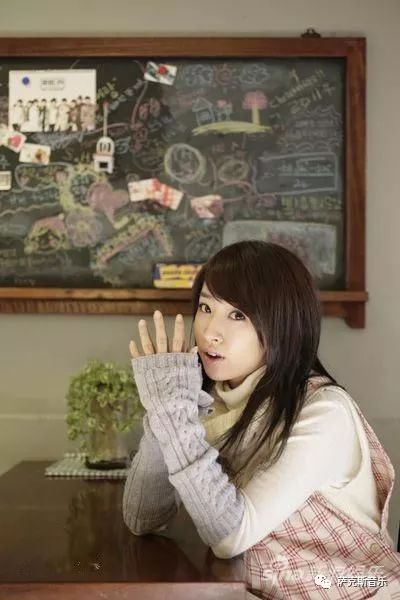 爱很美sara刘佳经典爱情歌曲唯美中音萨克斯音乐