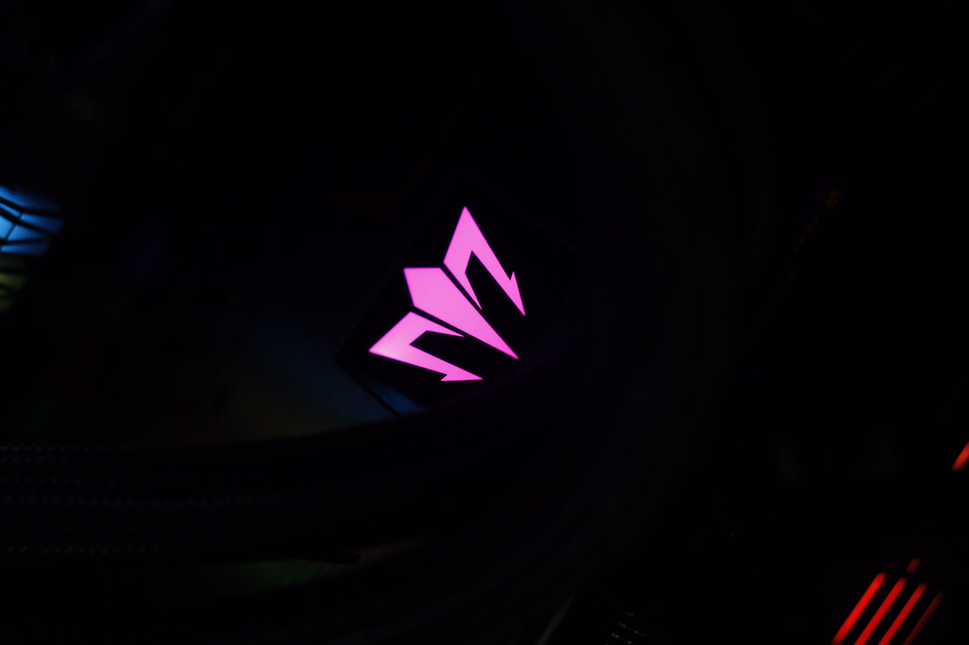 【單擺出品】影驰rtx2070 super gamer oc显卡评测