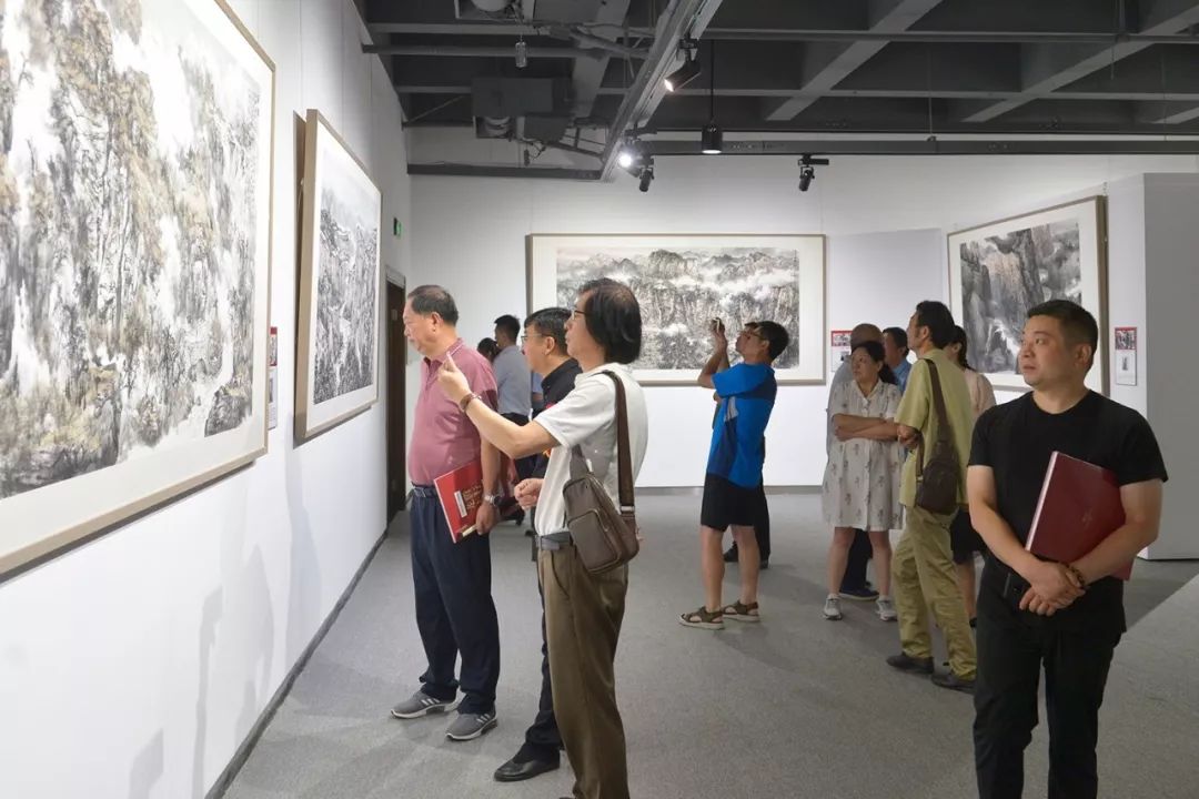 升達藝術館週一不閉館龍騰太行中國美協河山畫會紅旗渠寫生創作展正在