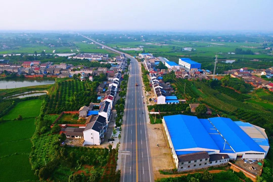 半月乡村振兴有看头_半月镇