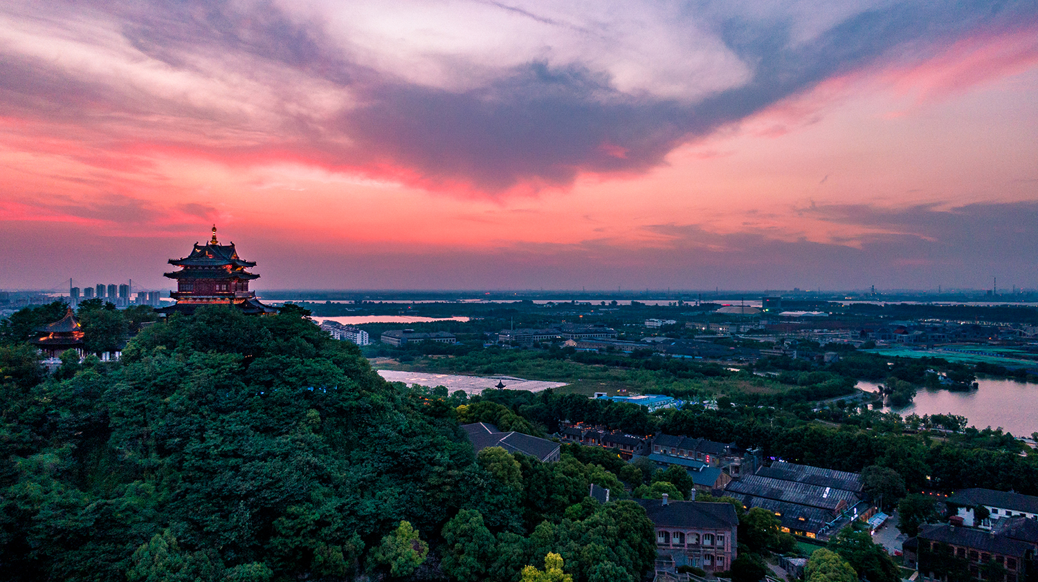 京口瓜洲一水間寫的原來是這個地方