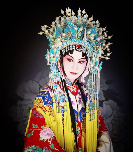 12星座专属的戏曲凤冠，白羊好漂亮，你的怎么样？-搜狐大视野-搜狐新闻