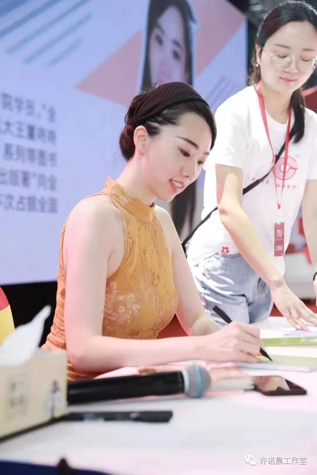 诺米姐姐读古诗 |《小儿垂钓》