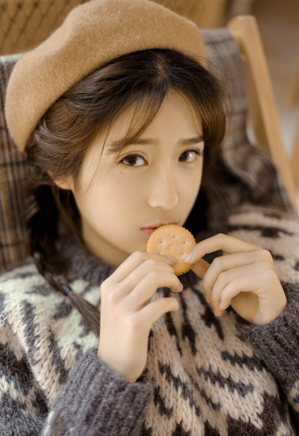 丝袜美女文艺少女范诱人性感写真-搜狐大视野-搜狐新闻