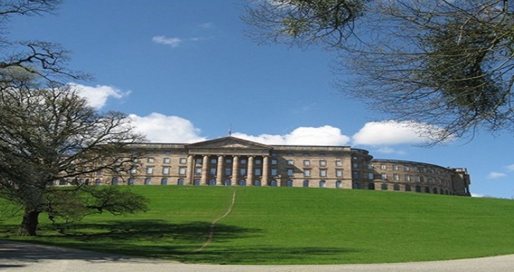 大学教授,德国马尔堡大学骨外科教授,同时也是德国卡塞尔大学名誉教授