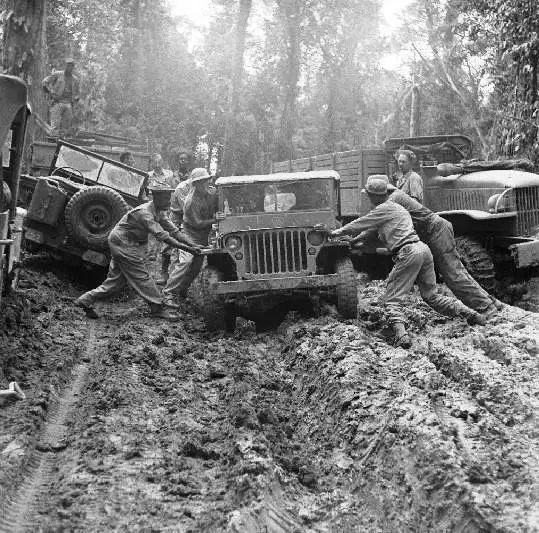 78年后jeep家族感悟热血历史重走高黎贡