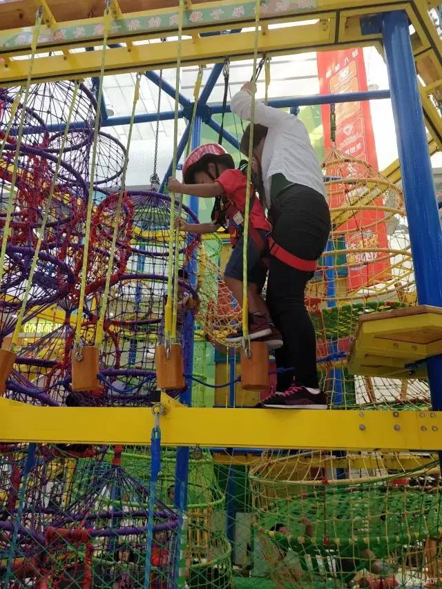 限制特价沃特二楼小小勇士儿童拓展训练营绳网探险99元玩一整天不限时