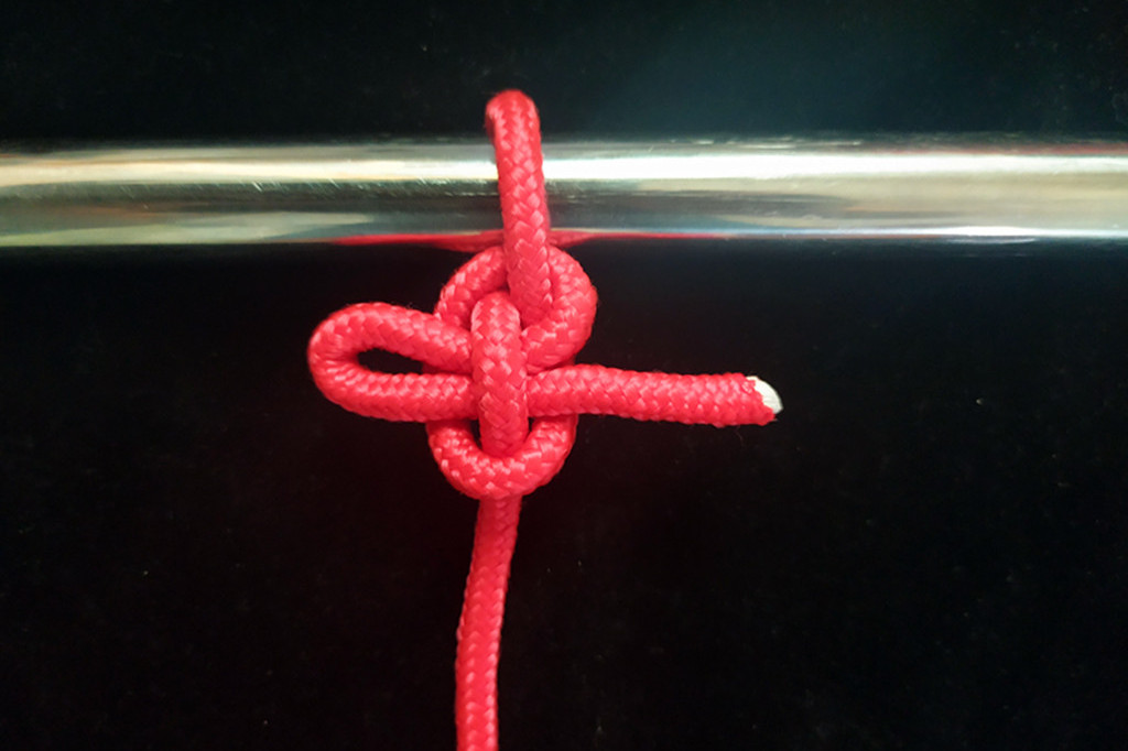 可以拴小船的活口绳结怎么打?码头锁绳结的打法!