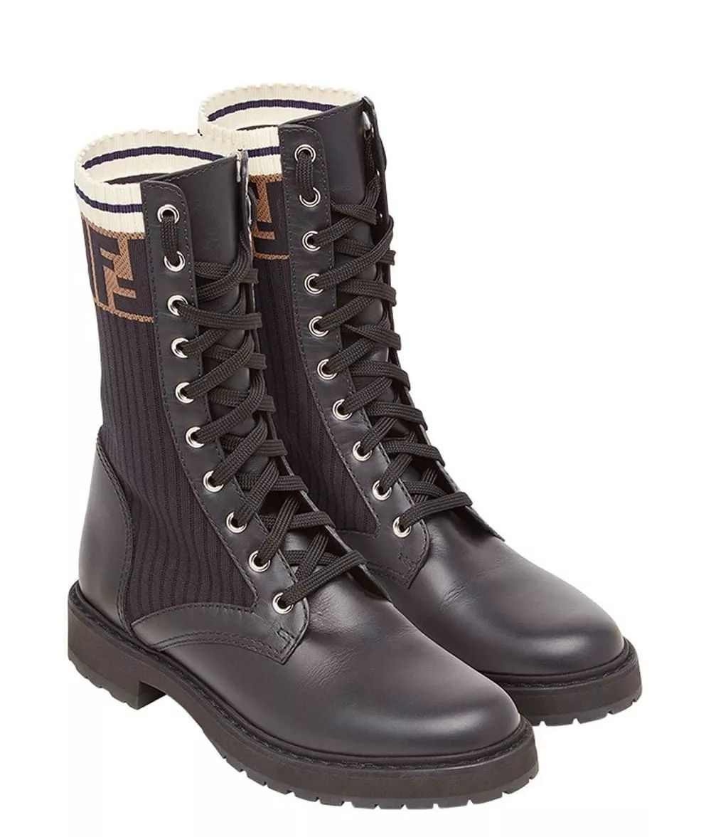 绝了这种靴子居然穿得越久越时髦