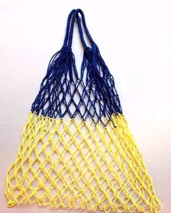 不用钩不用织,几根绳子轻松编几个网袋,以后出门收纳就靠它了!