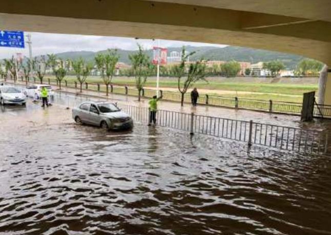 甘肃天水暴雨图片