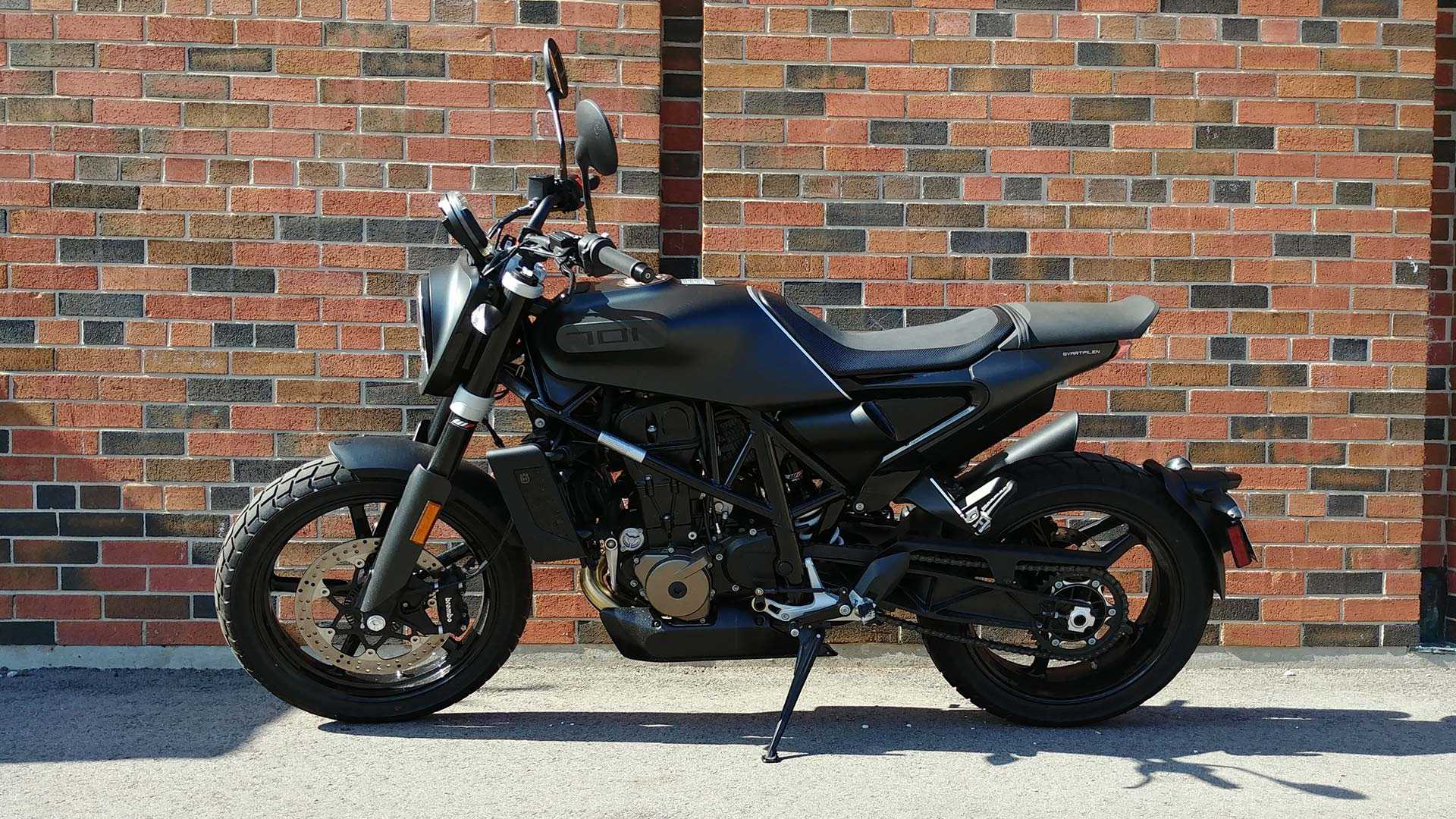 瞄准本田cb650r胡斯瓦纳svartpilen701体验