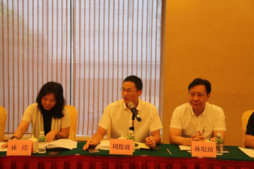 政研动态省委政研室副主任周俊波到我市开展大学生投身乡村振兴专题