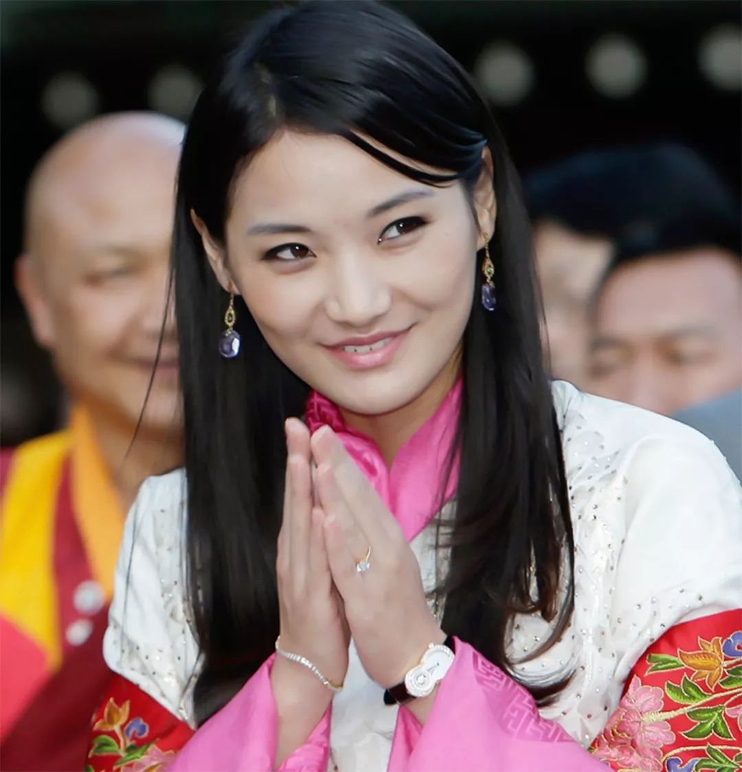 日本,印度和不丹传统服装大pk:我更喜欢男人味十足的印度总理