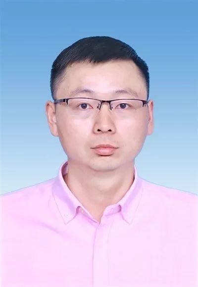 昨天临颍这些人被表彰