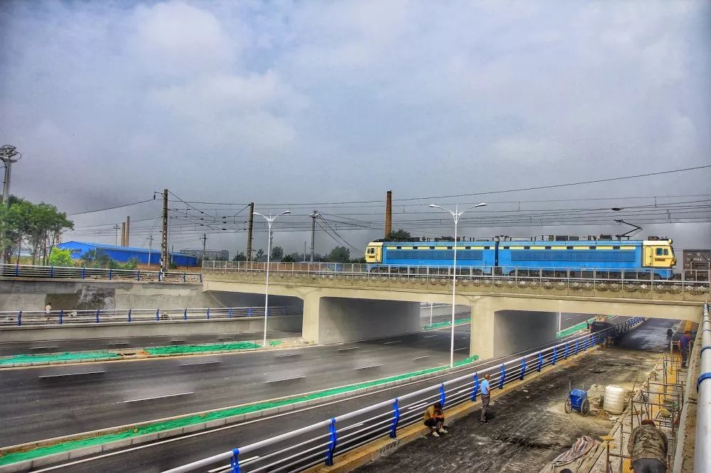 长治又一座立交桥正式通车以后再也不用绕路了