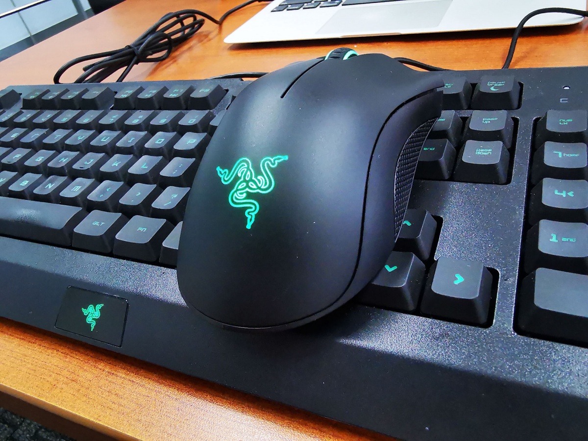 9000000粉丝的推荐,雷蛇(razer)炼狱蝰蛇标准版,无敌般的存在