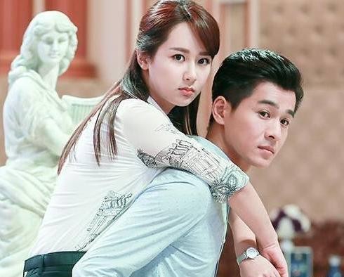 曾和杨紫演cp,颜值不输邓伦李现,如今儿女双全成晒娃狂魔_乔振宇