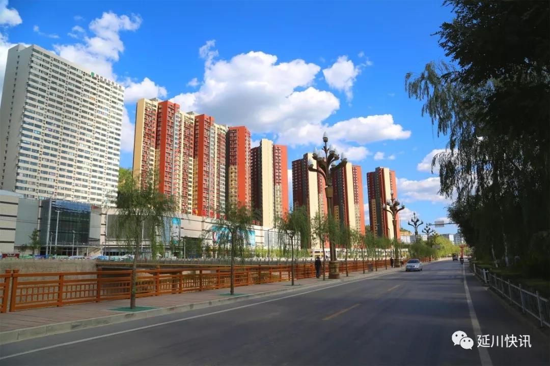 创建国家卫生县城延川环卫做了很多营生