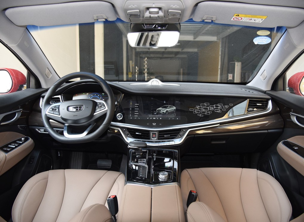 吉利博瑞ge,国产品牌中型车销量冠军,被誉为最美自主中型车