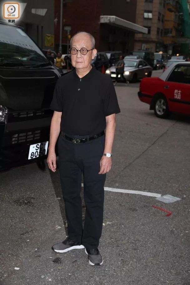 雪妮与老公唐佳,罗兰,丁羽,钱小豪,张頴康,黄智贤,麦长青,元秋,阮兆辉