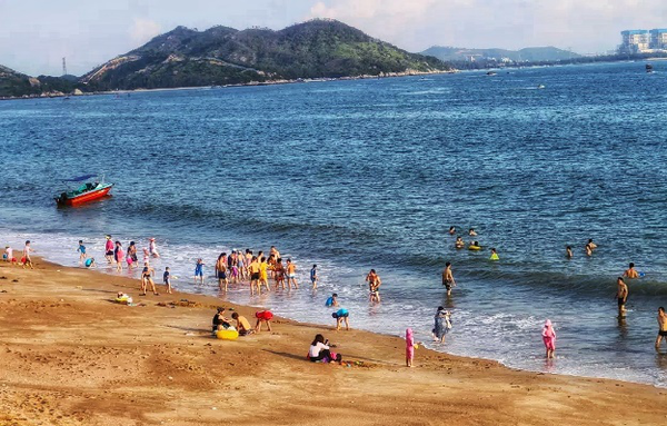 惠州攻惠略 惠州金海湾喜来登 大亚湾黄金海岸_游泳