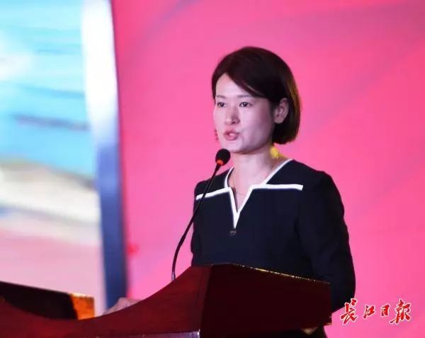 武汉执业医师达4万人,32人曾获行业最高殊荣"中国医师奖"_黄莹