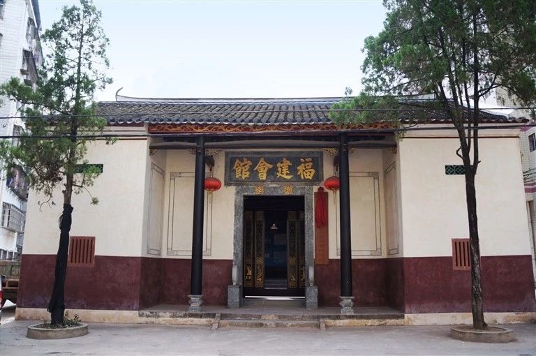 带你走进那一段激荡人心的岁月雕梁画栋镌刻着时光记忆的福建会馆藏匿