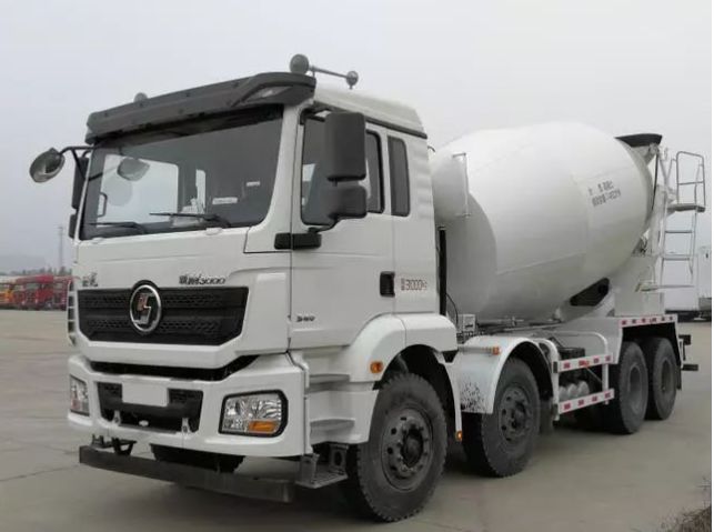 陕汽重卡丨德龙新m3000搅拌车,凭实力上位