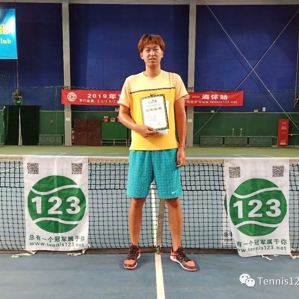 自从06年加入清华经管emba网球俱乐部,在汪俊教练的指导下练习网球