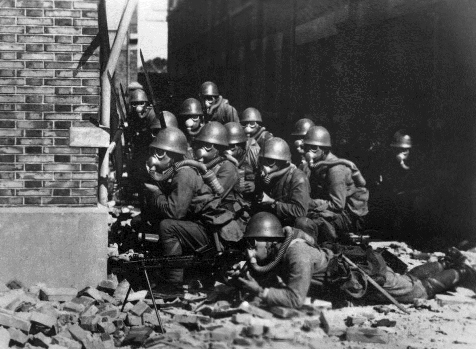 即便如此,德械师在参战初期依旧打出了中国军人的威风,经历过淞沪会战