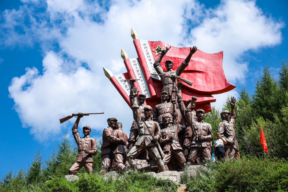 原创红军长征曾三次翻越这里如今成著名旅游景点每年吸引游客近百万