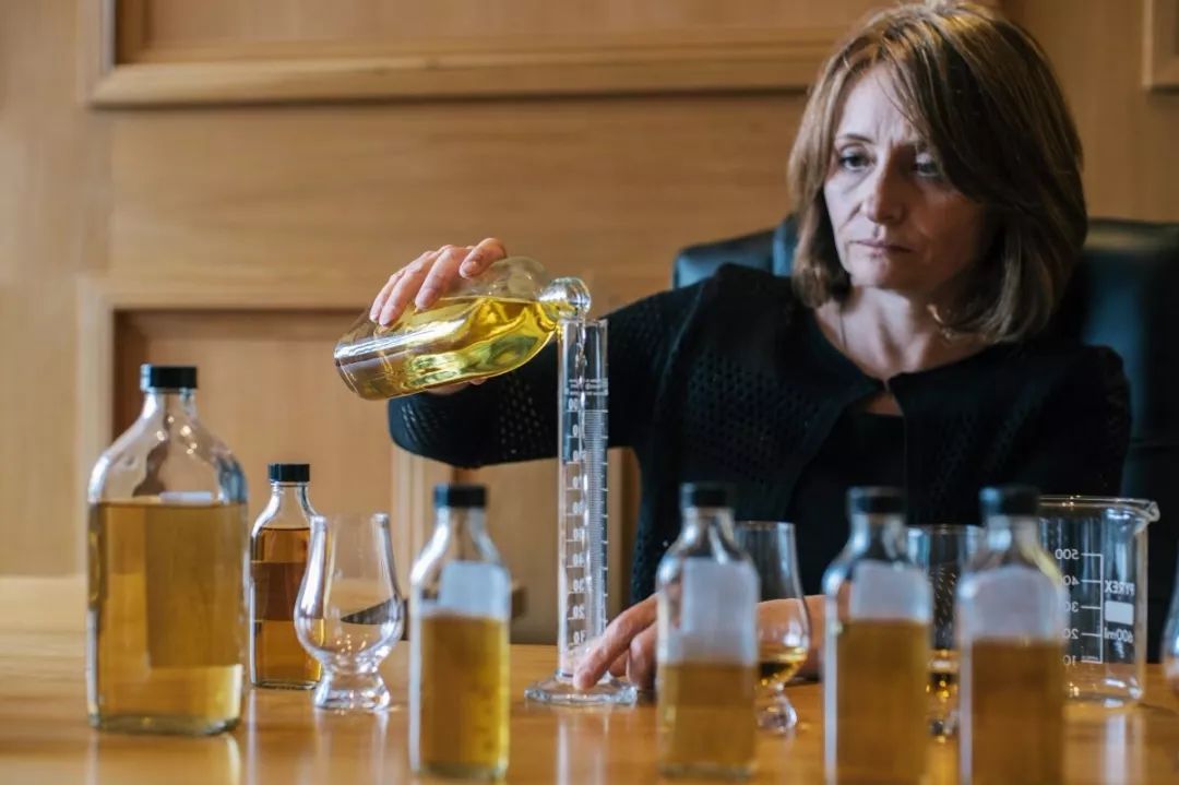 首席酿酒师rachelbarrie科幻迷的威士忌宏大叙事