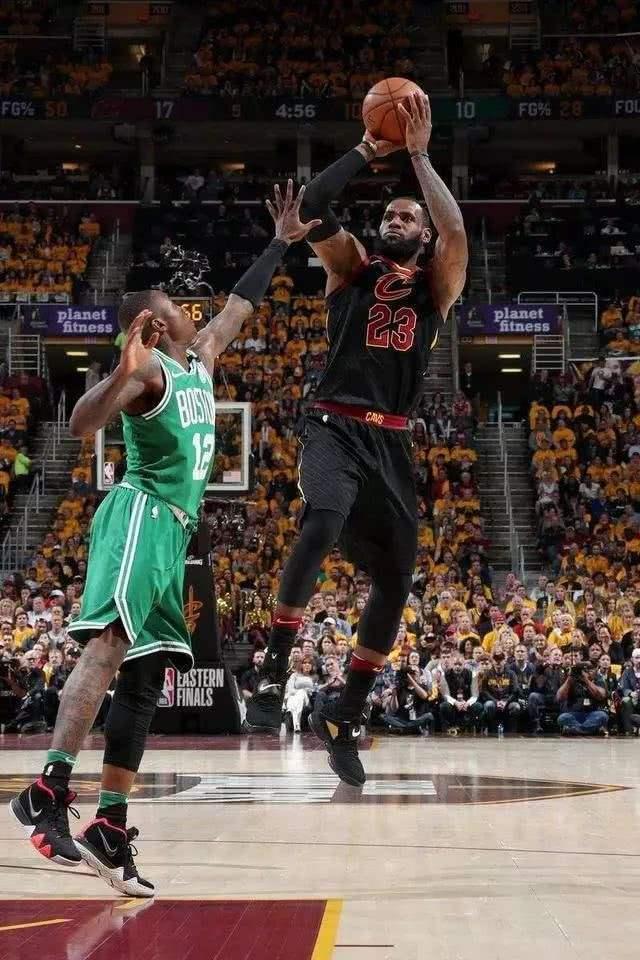 现役巅峰巨星谁投篮姿势最帅这六位球星榜上有名榜首难定