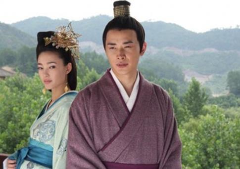 汉惠帝仁慈听话,吕雉作为亲生母亲,为何还要逼死他?_刘盈