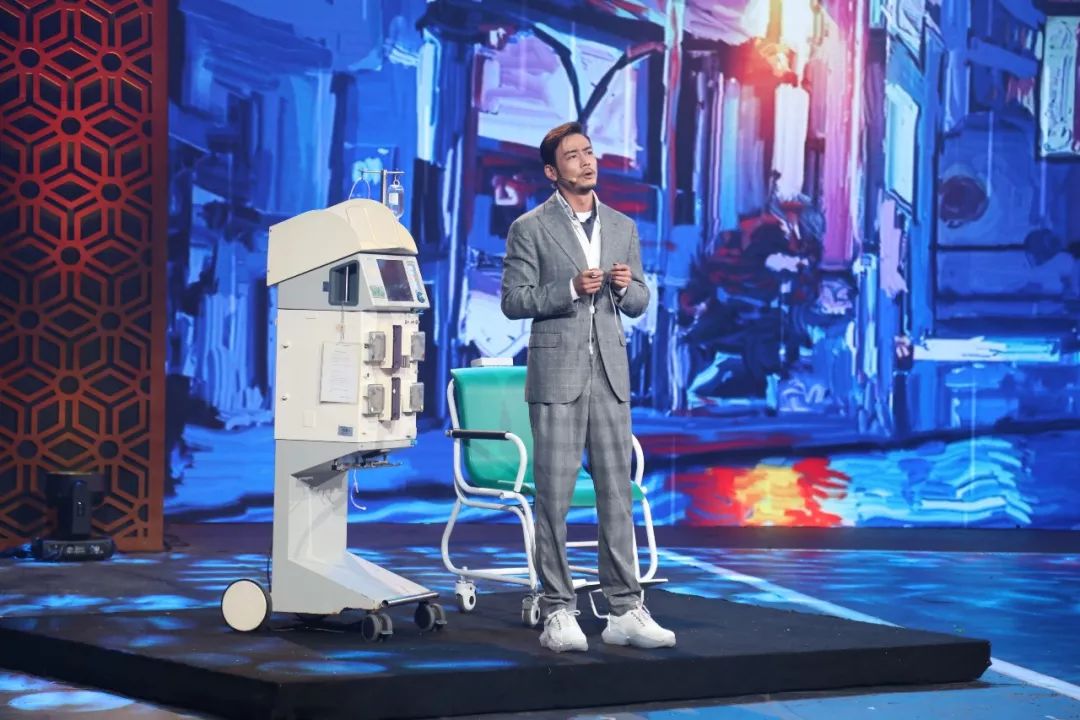 杨烁动情讲述曾经是患者永远是医生的这个人是谁