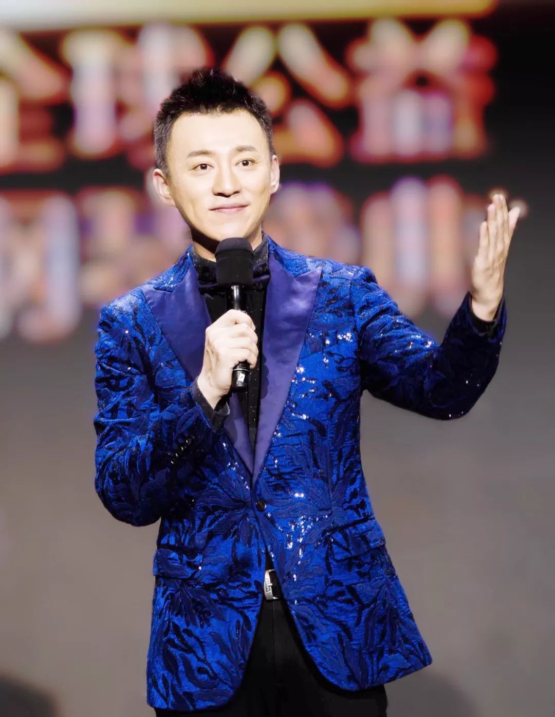 酷爱豆| 我的故事大王亚明哥哥