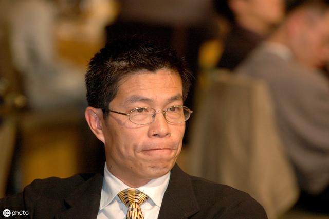 马云曾经调侃他,"中军是真潇洒,我都不知道办公室他去不去,反正我觉