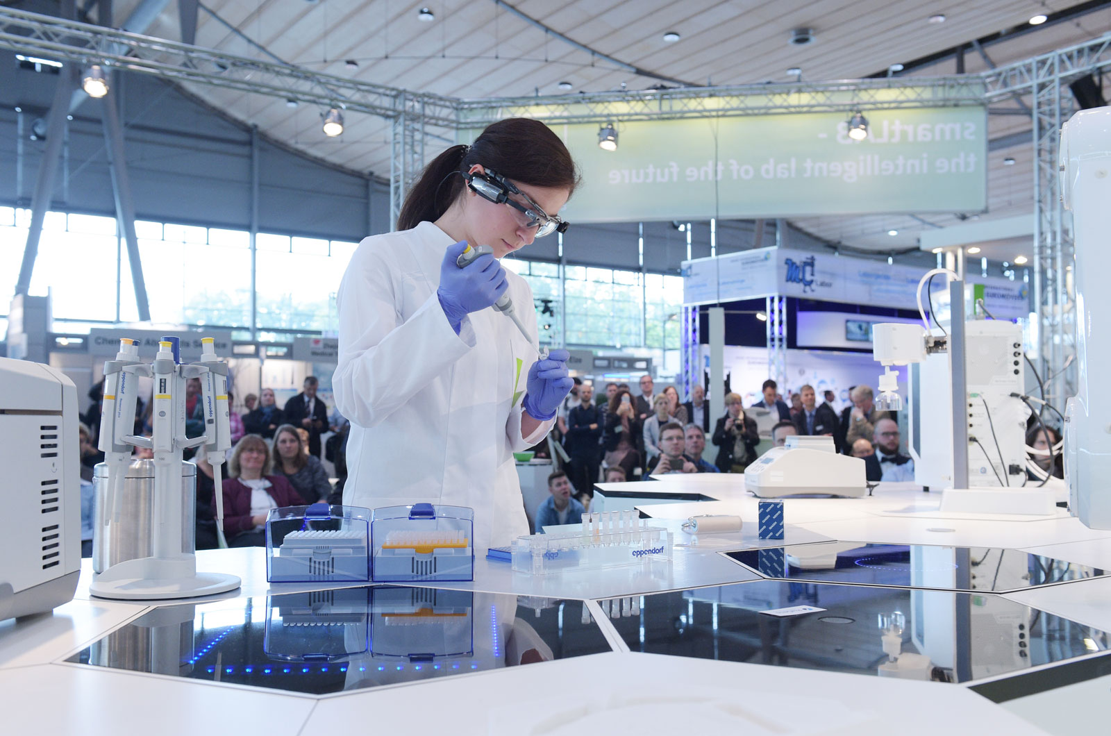 tensoo智能实验室智能实验室终将替代传统实验室