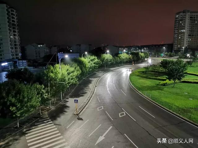 卧龙环岛这个事儿终于解决了