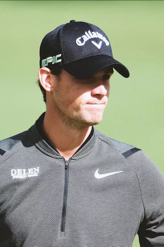 冠军球包托马斯皮特斯荣获双冠王称号