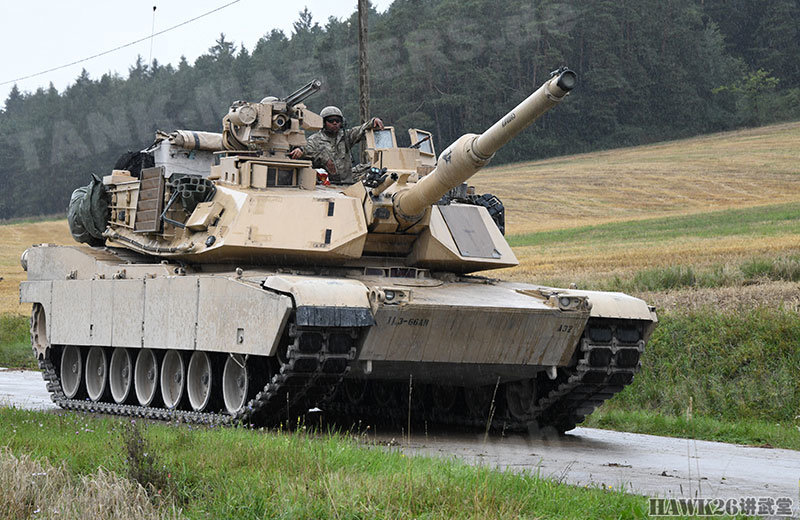 原创美军重装部队在德国机械化行军m2步兵战车关键时刻掉链子