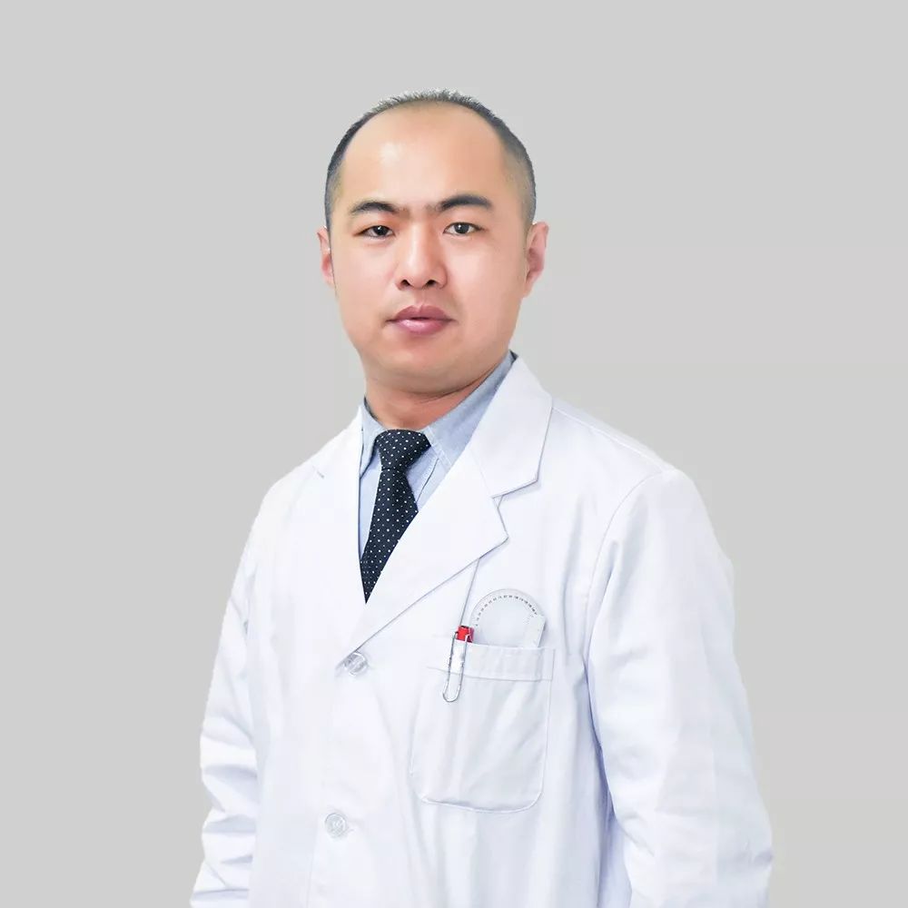 听说你想做近视手术我们请来了北京同仁医院眼科博士