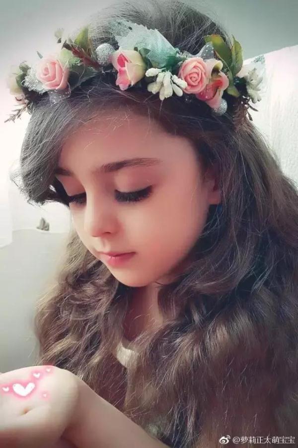 来自伊朗的乌尔米耶城市mahdis mohammadi