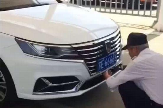苏e66666竟被这位车主选到了