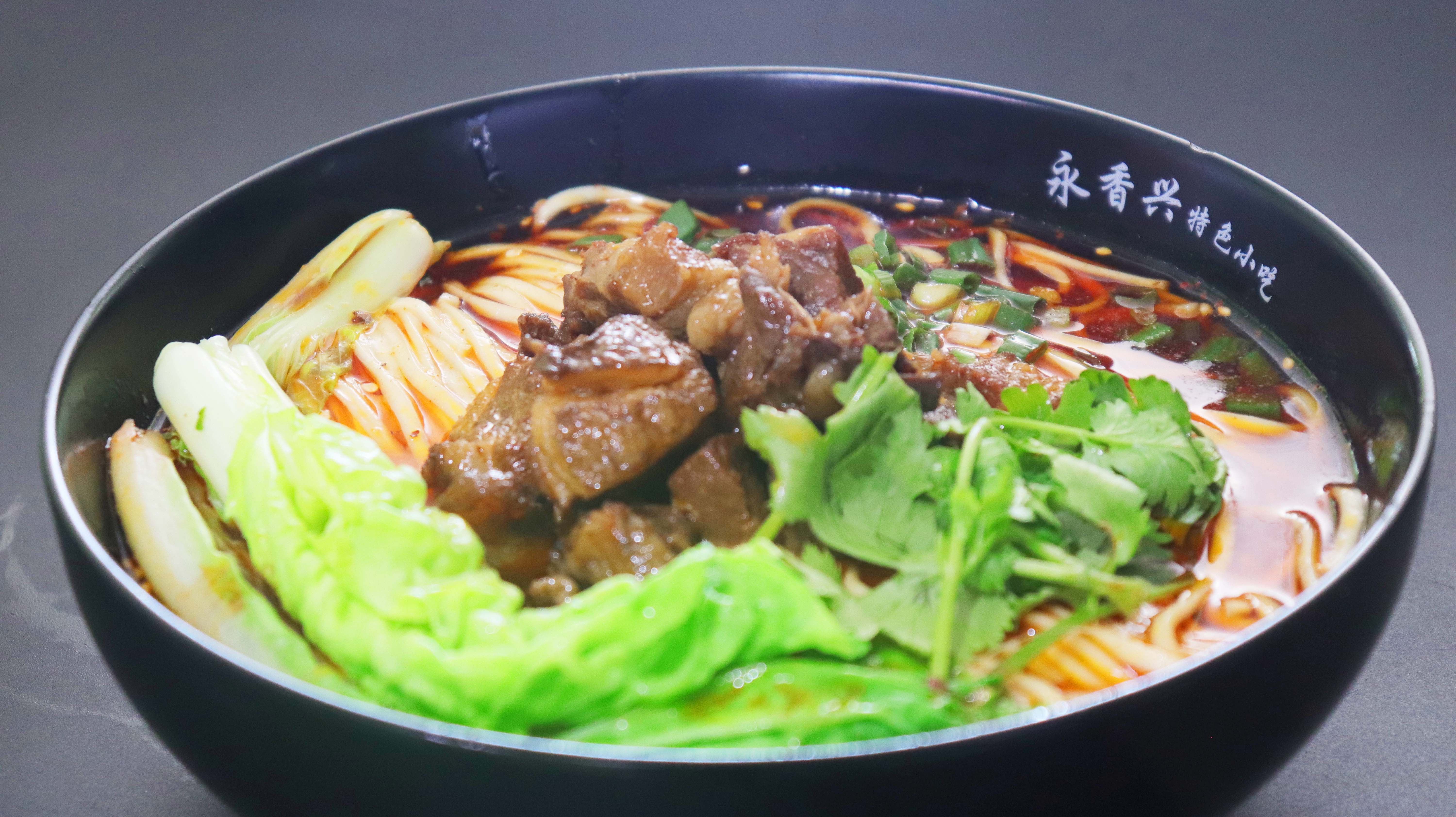 四川红烧牛肉面小时候的味道家乡的味道童年的味道