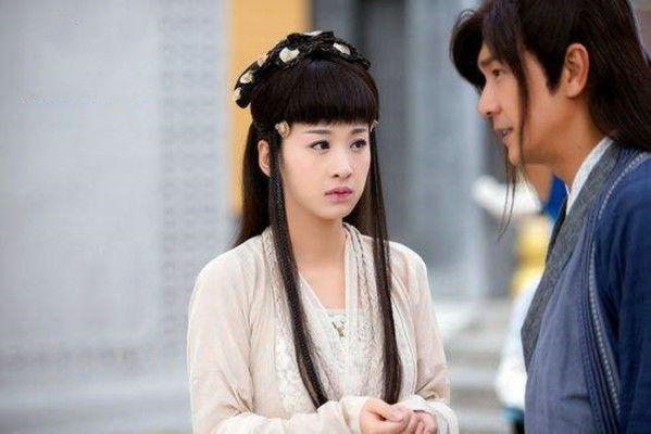 当初嫌"娘",如今他帅过蔡徐坤_陈威翰