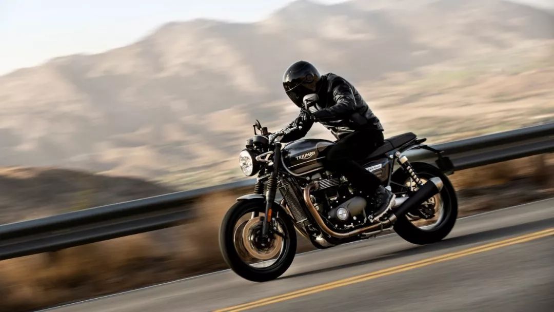 穿越百年2019年款凯旋速度双缸speedtwin1200