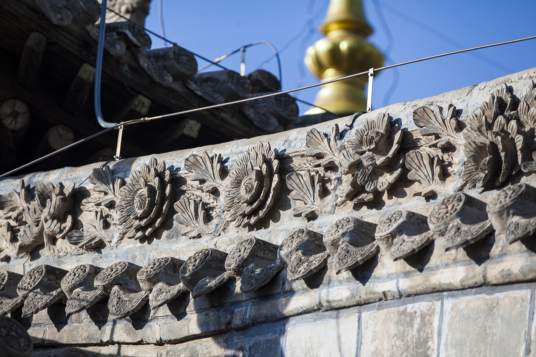 青海有座明朝皇家寺院，朱元璋赐匾额、建文帝在此出家，堪比故宫