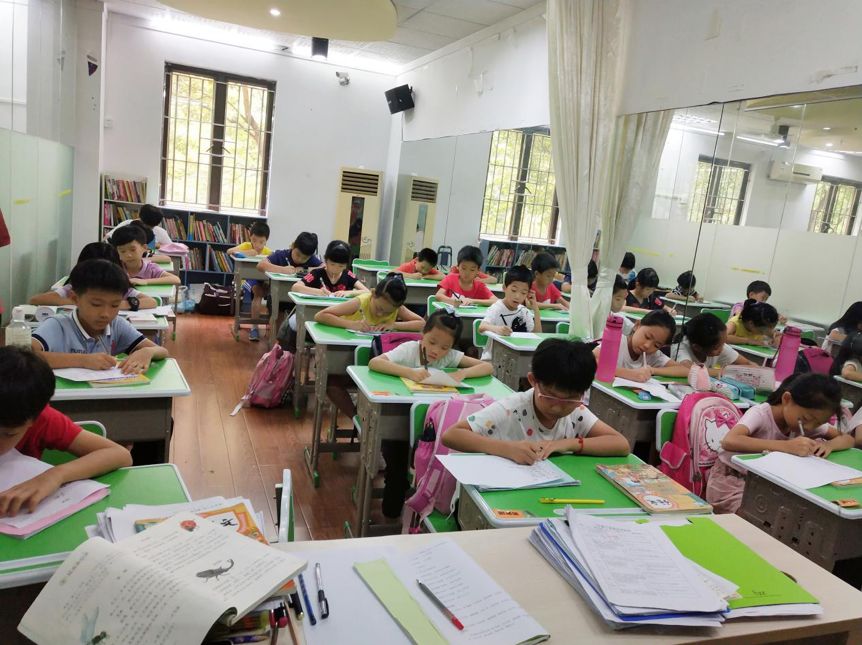 菁华教育金牌晚托